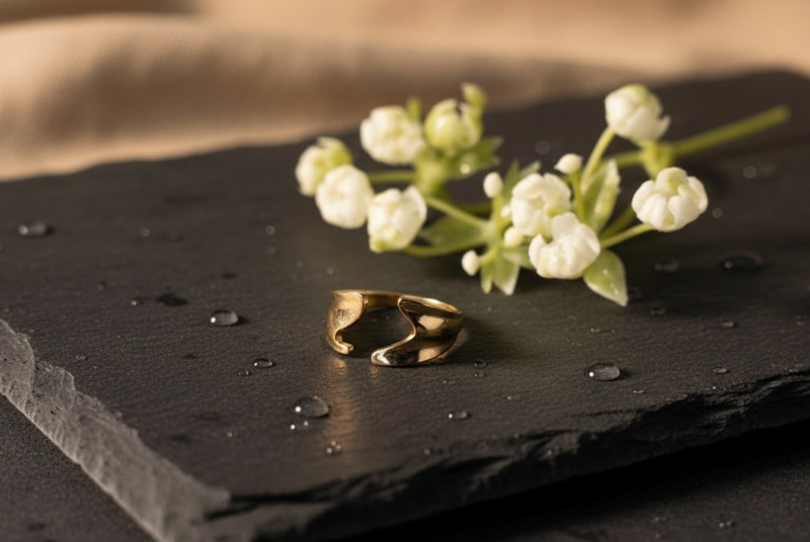 open curve design Ring