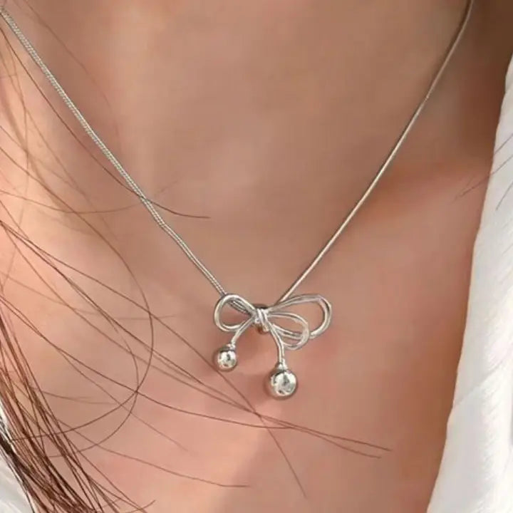 Bow Chick Neckpiece