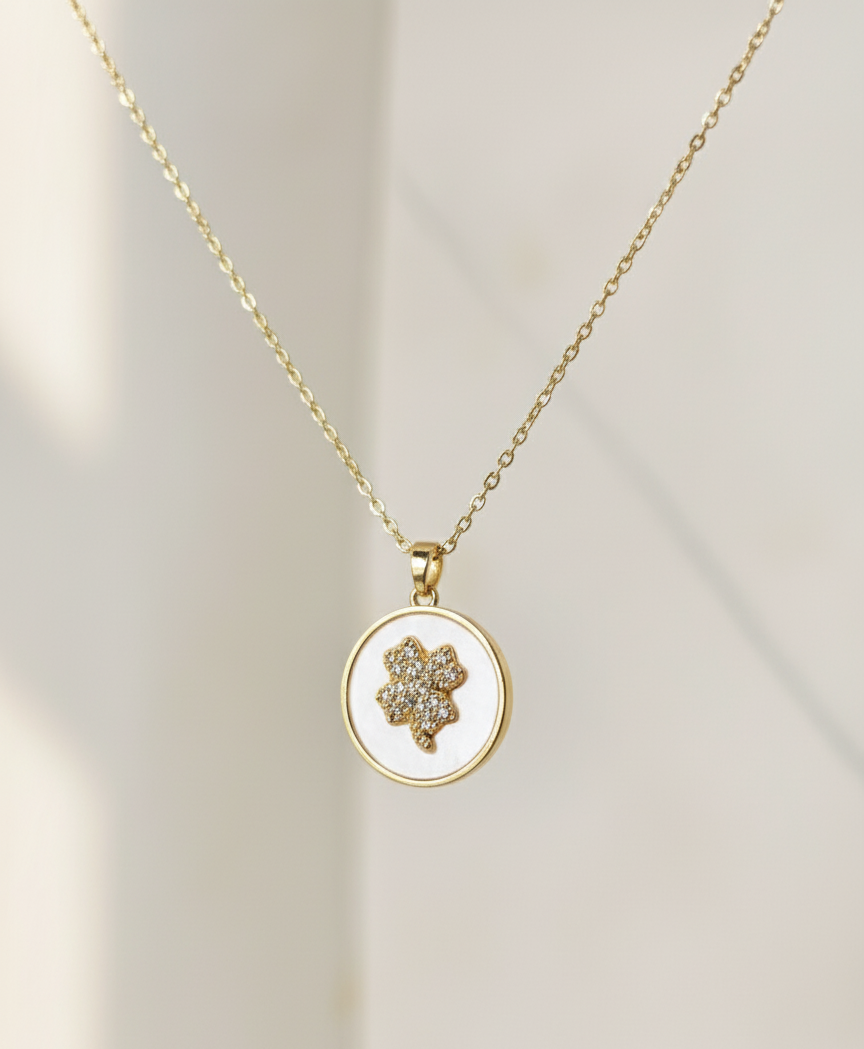 Clover Pendant