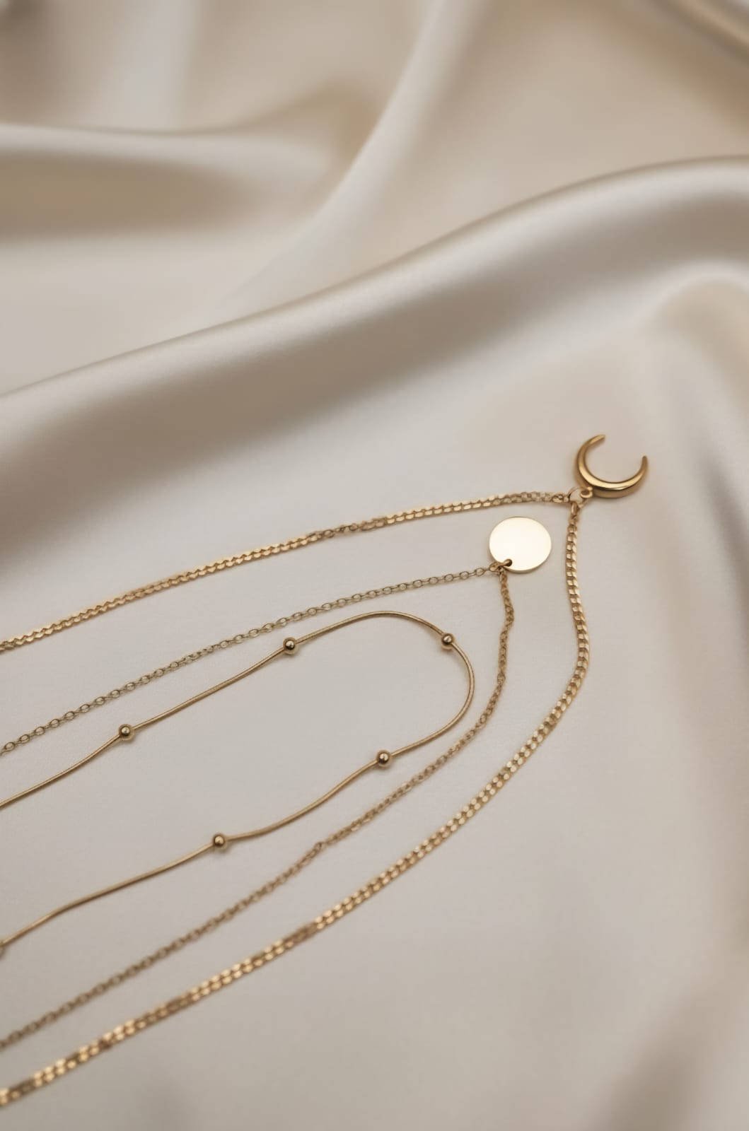 Moon disc layered necklace
