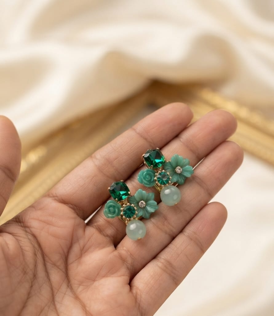Green Crystal Stud 50 / 48