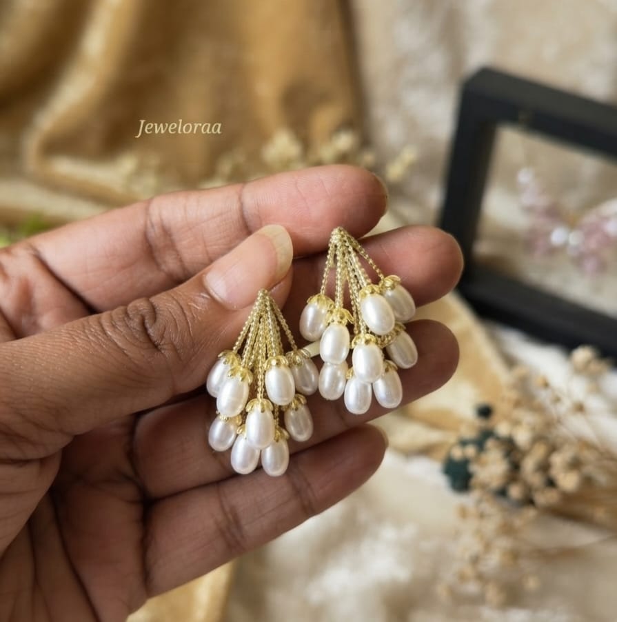 Pearl Drop Earring 4