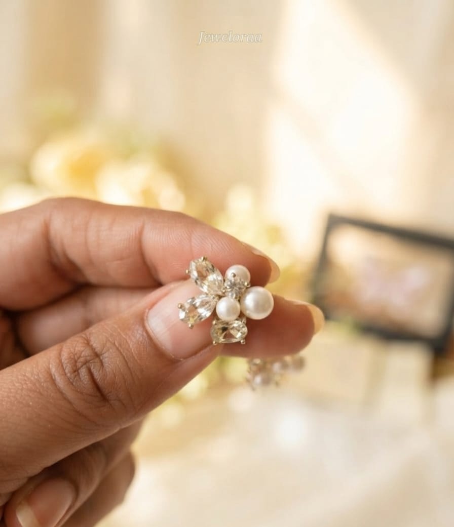 Pearl stud 43