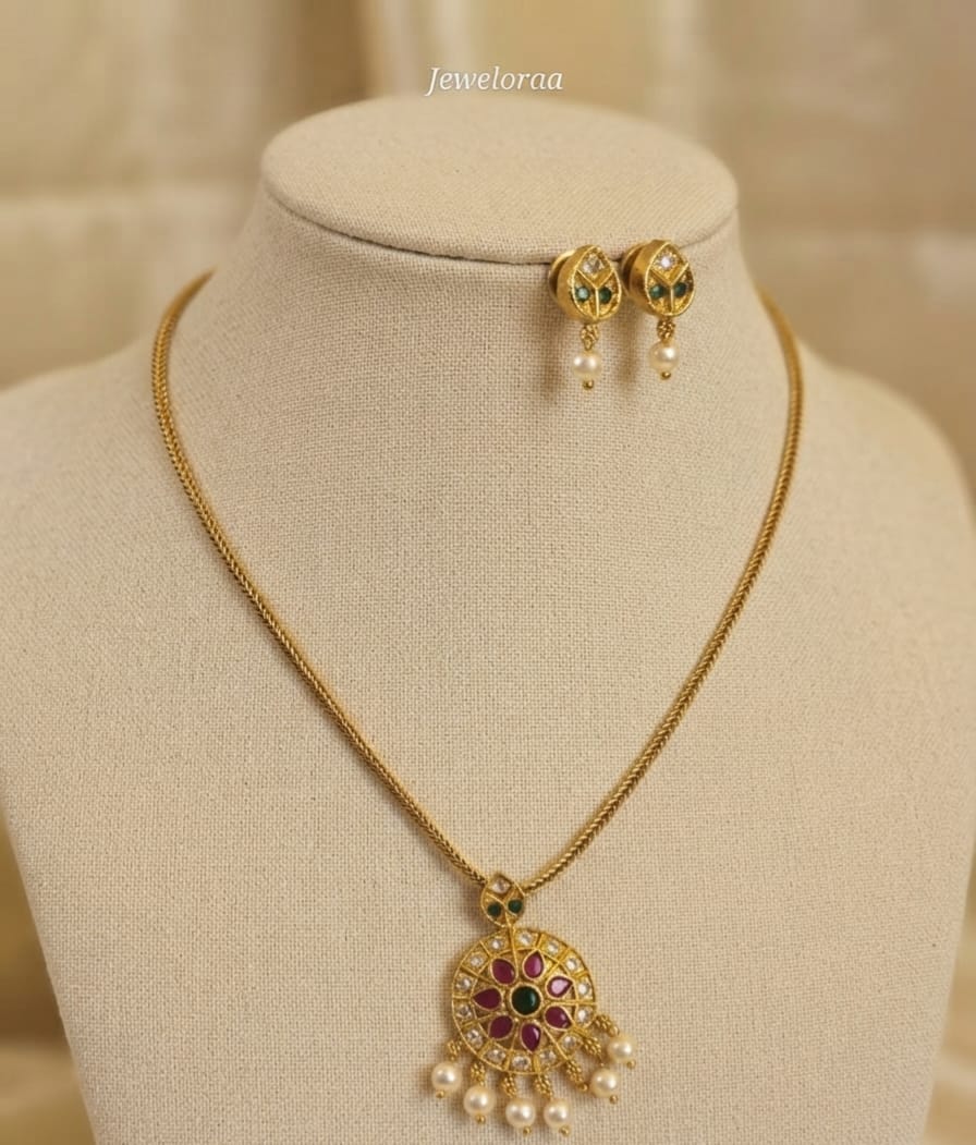 Victorian Pendant Necklace Set 21