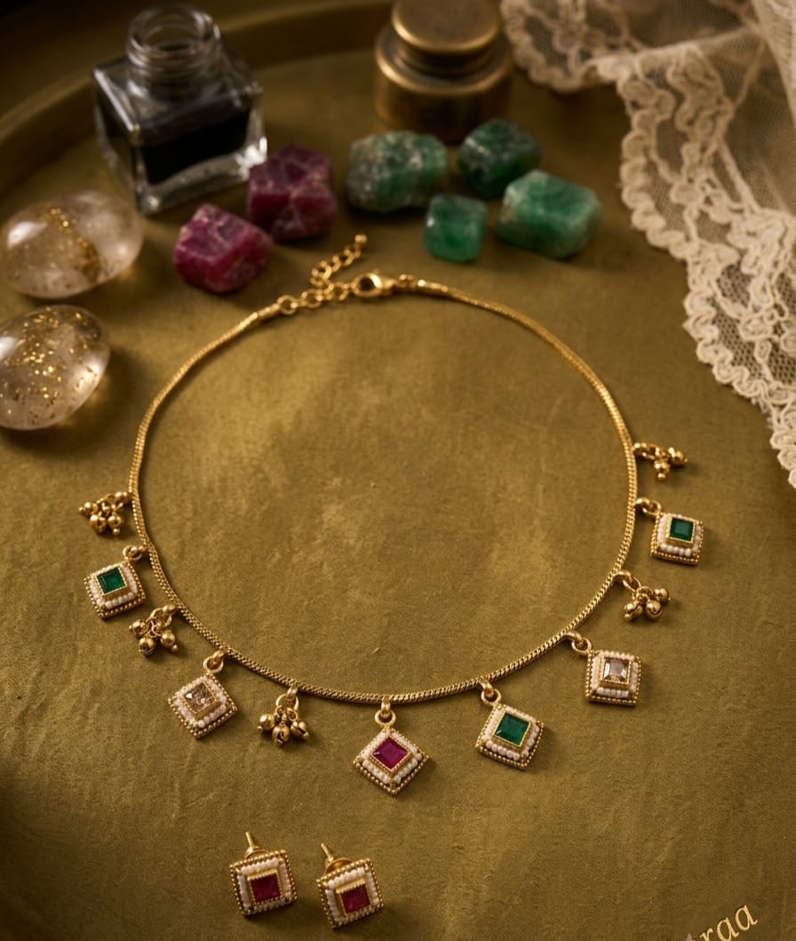 Sleek Square Rajwadi Choker 14