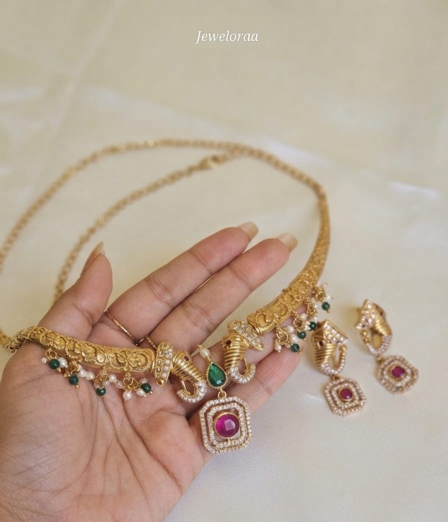 Traditional Elephant Necklace Set 06