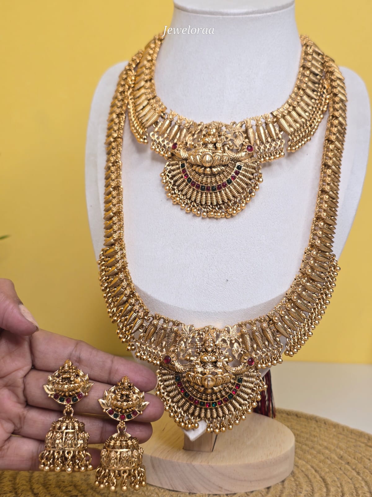 Ethenic Laxmi Temple Choker sets