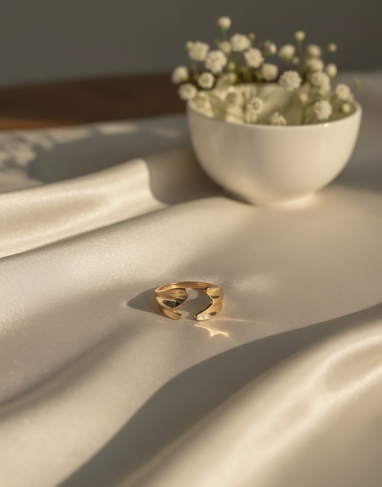 open curve design Ring