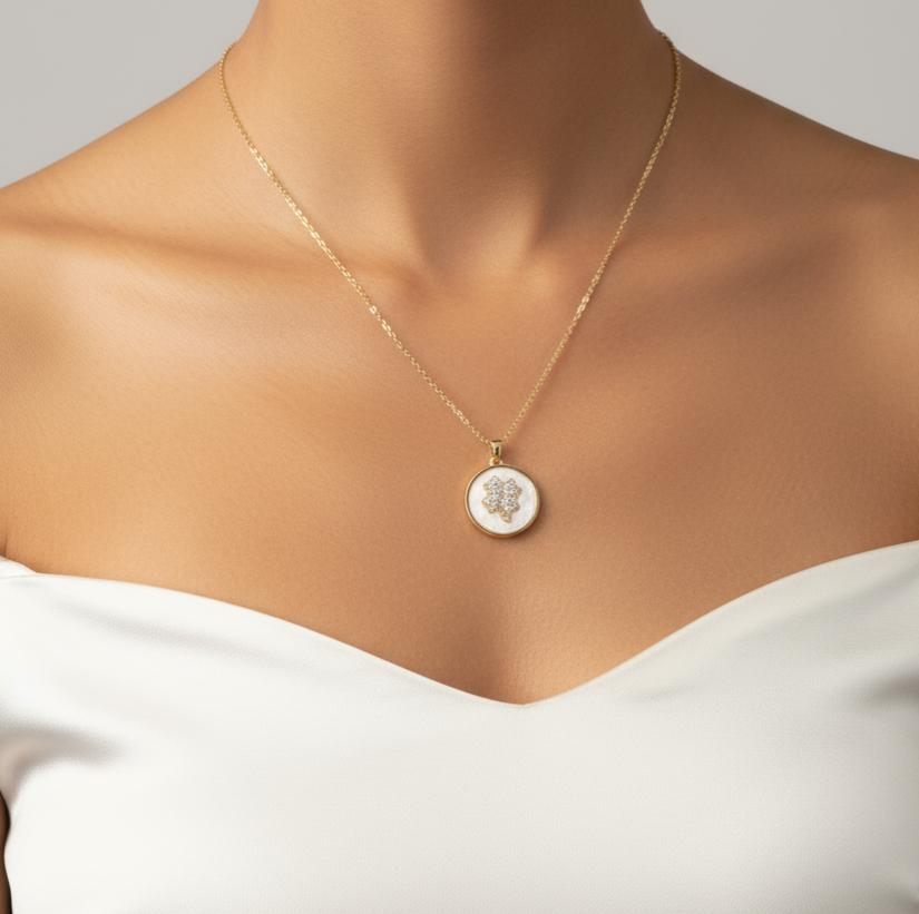 Clover Pendant